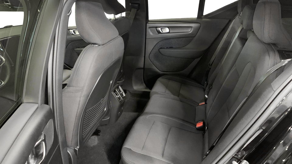 Volvo XC40 P6 ReCharge Core 5d