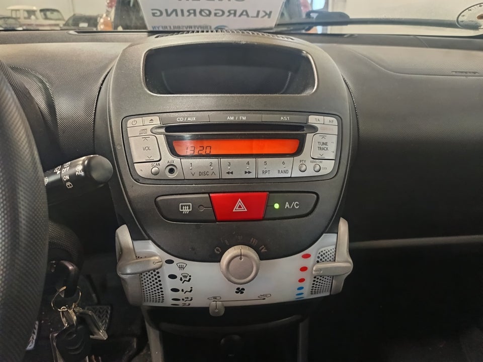 Citroën C1 1,0i Seduction Clim 5d