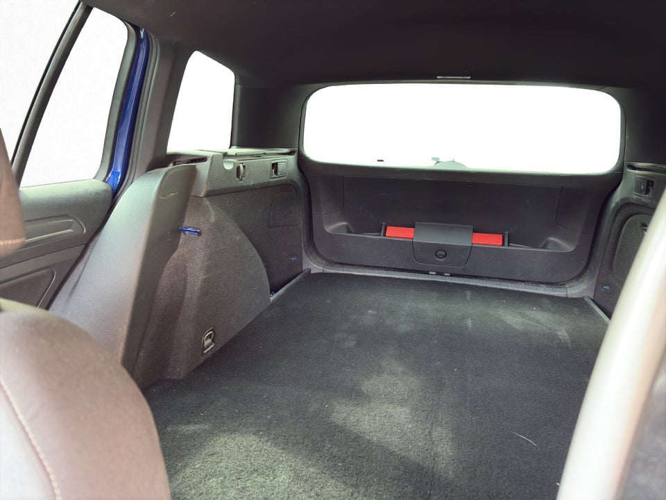 VW Golf VII 1,5 TSi 150 R-line DSG Van 5d