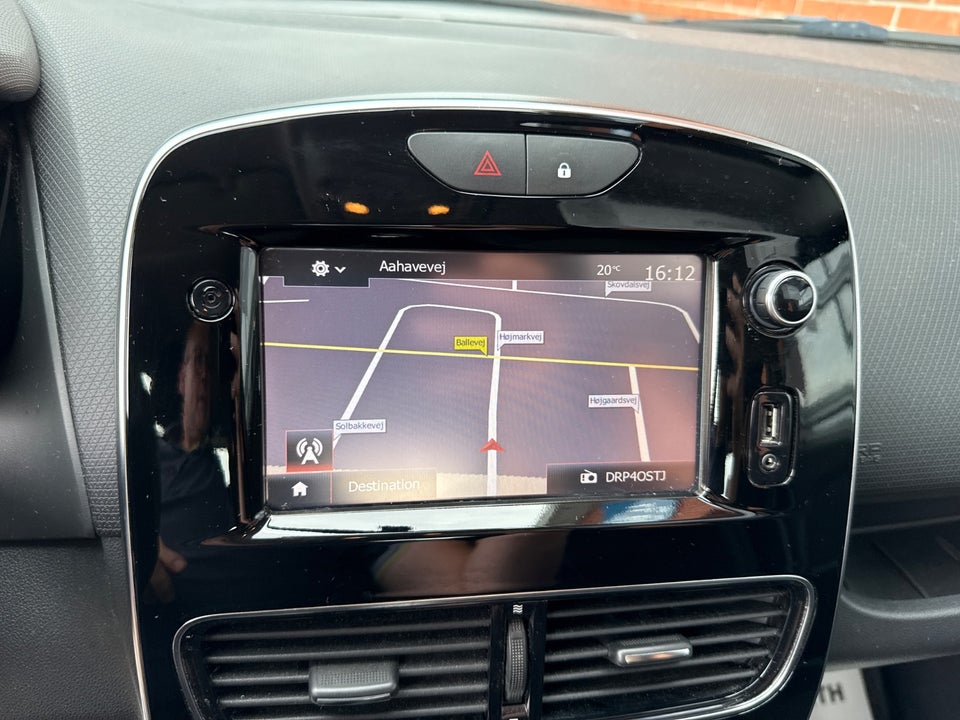 Renault Clio IV 0,9 TCe 90 Zen Sport Tourer 5d