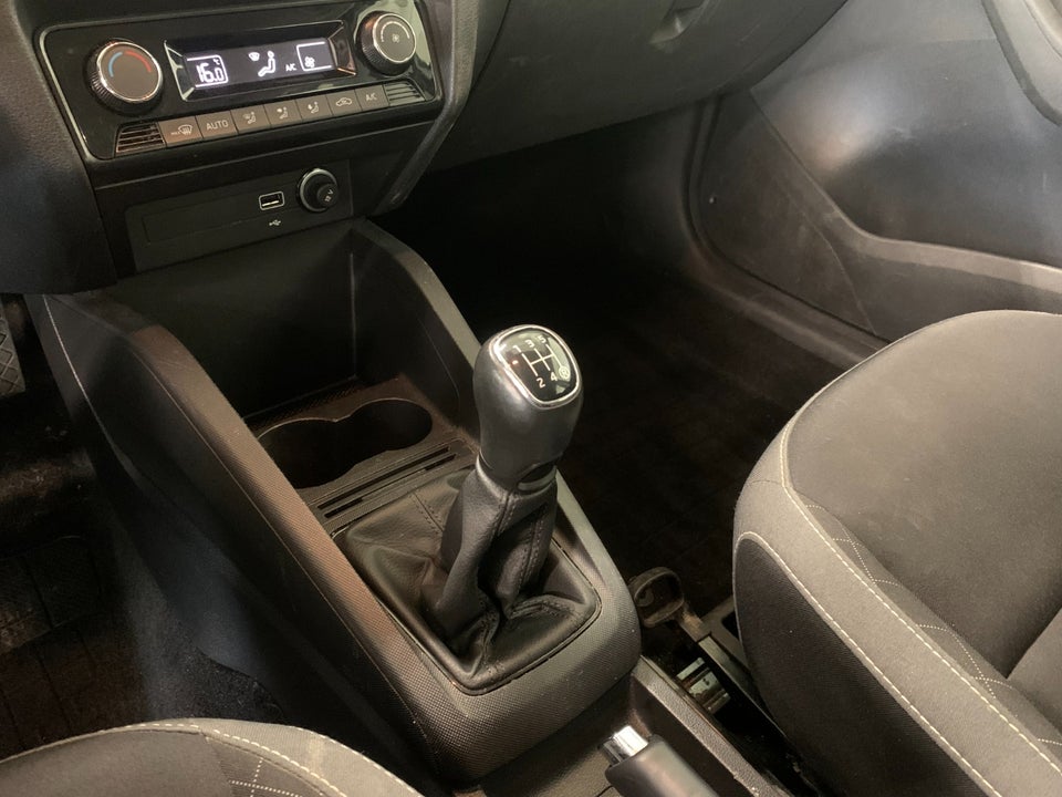 Skoda Fabia 1,0 MPi 60 Ambition 5d