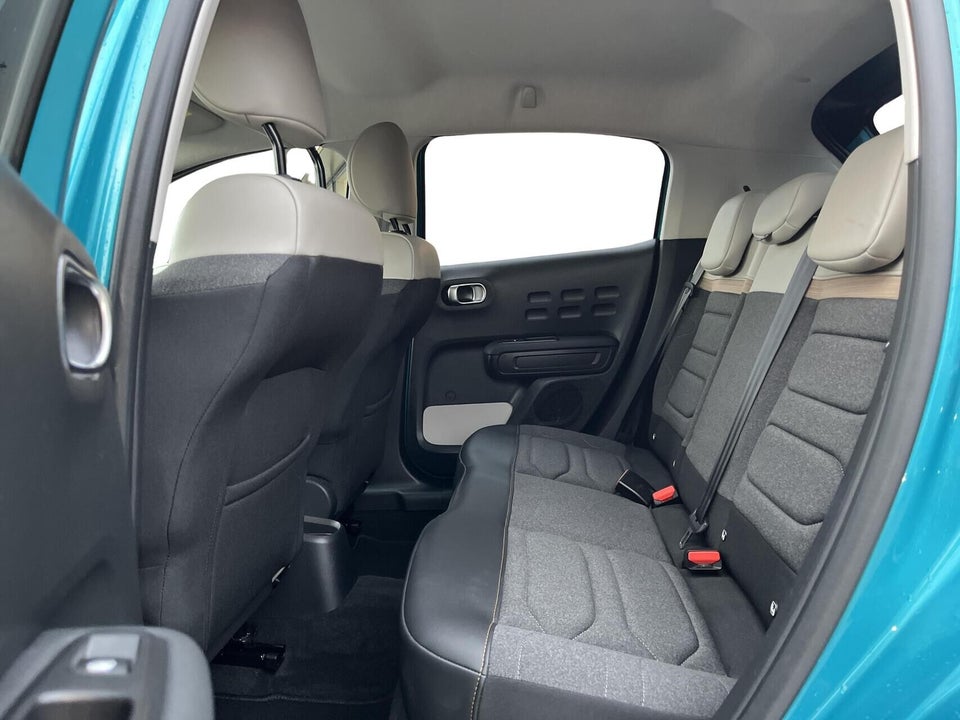 Citroën C3 1,2 PureTech 83 Shine Sport 5d