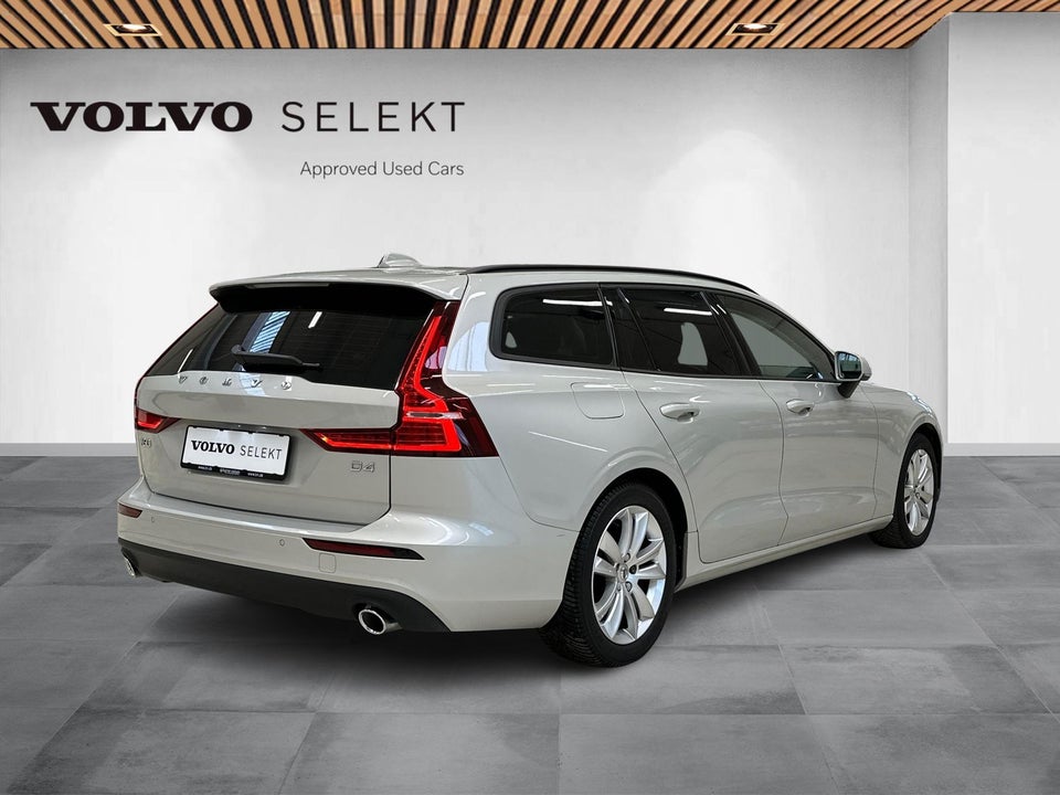 Volvo V60 2,0 D4 190 Momentum aut. 5d