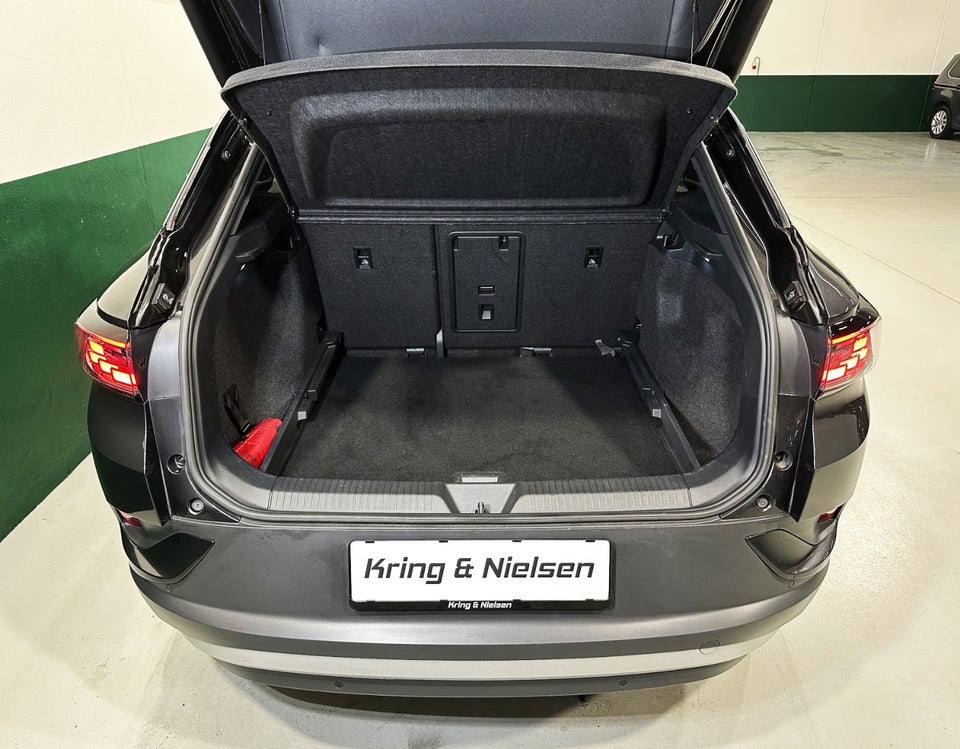 VW ID.4 77 Pro Performance Tech 5d