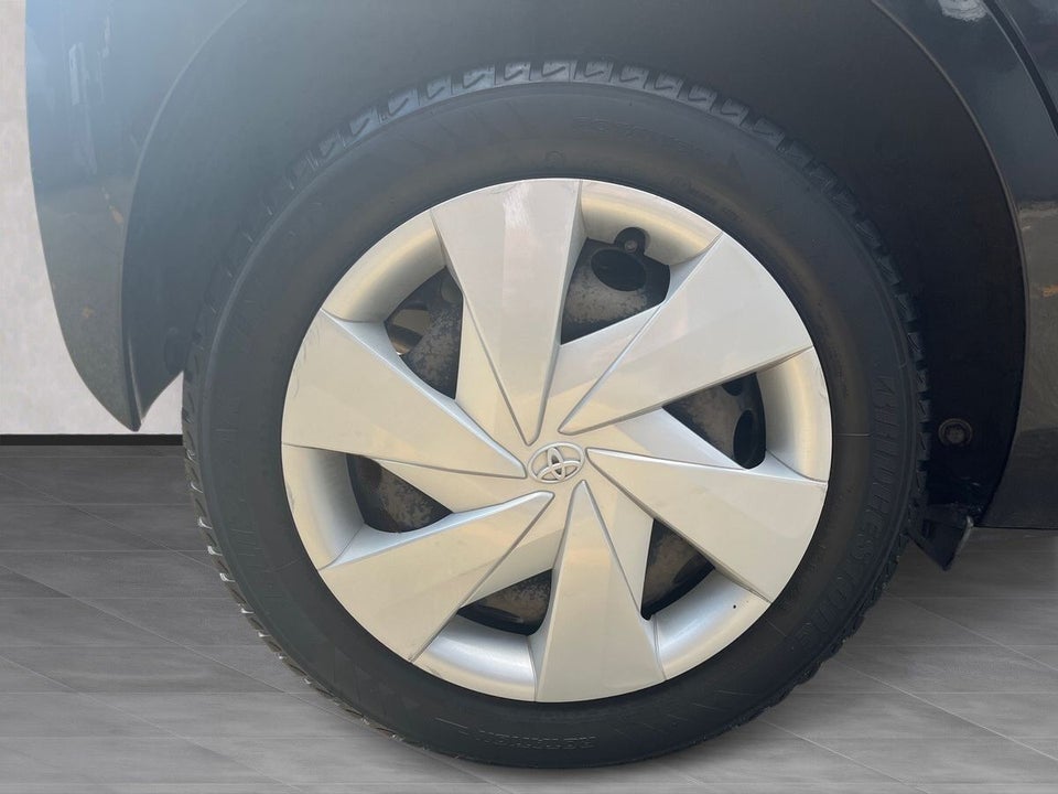 Toyota Aygo 1,0 VVT-i x-play x-shift 5d