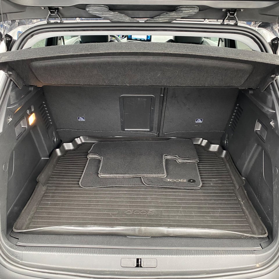 Peugeot 3008 1,6 Hybrid Allure Sport EAT8 5d