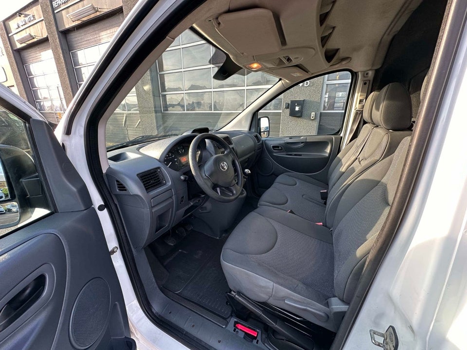 Toyota ProAce 2,0 D 128 T2 L1H1 4d