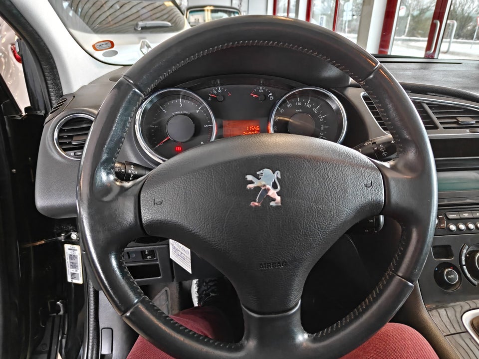 Peugeot 3008 1,6 HDi 110 Premium 5d