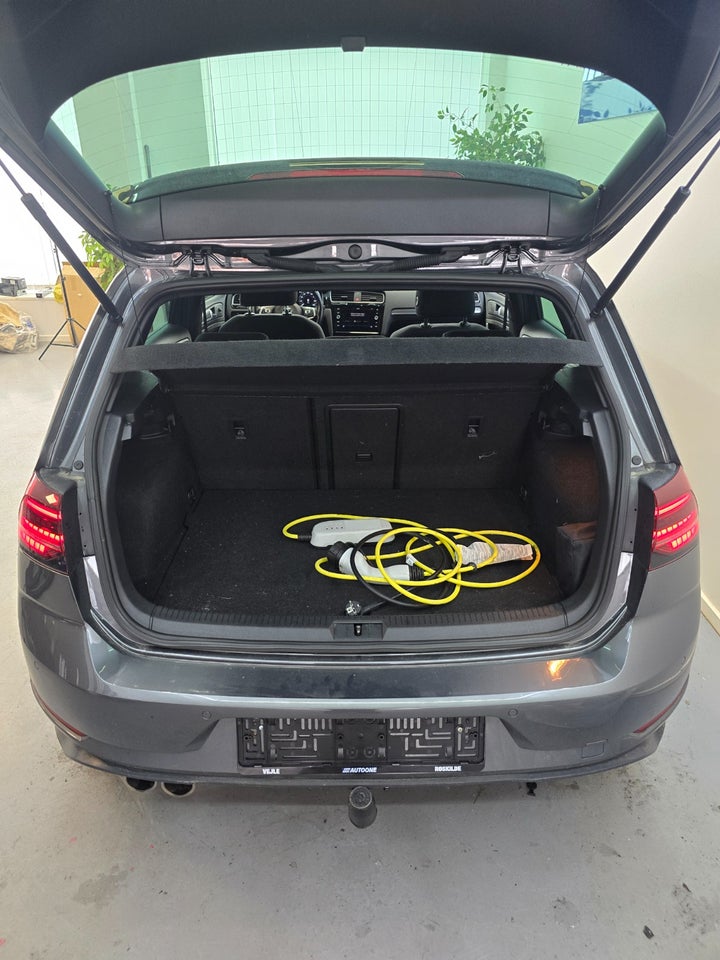 VW Golf VII 1,4 GTE DSG 5d