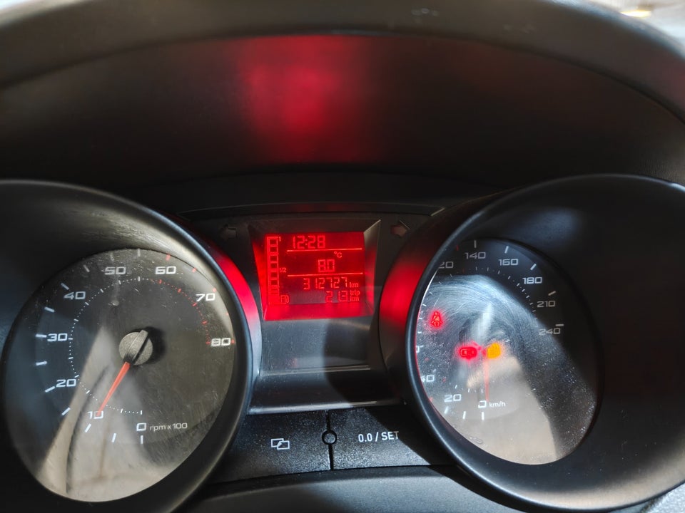 Seat Ibiza 1,4 16V Style ST 5d