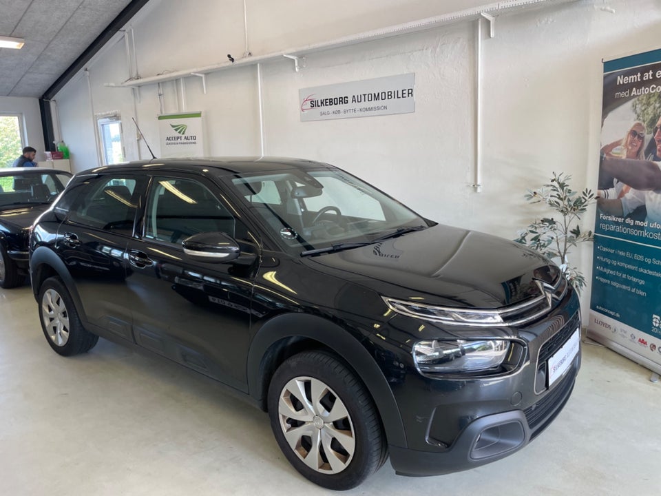 Citroën C4 Cactus 1,6 BlueHDi 100 BlackLine 5d