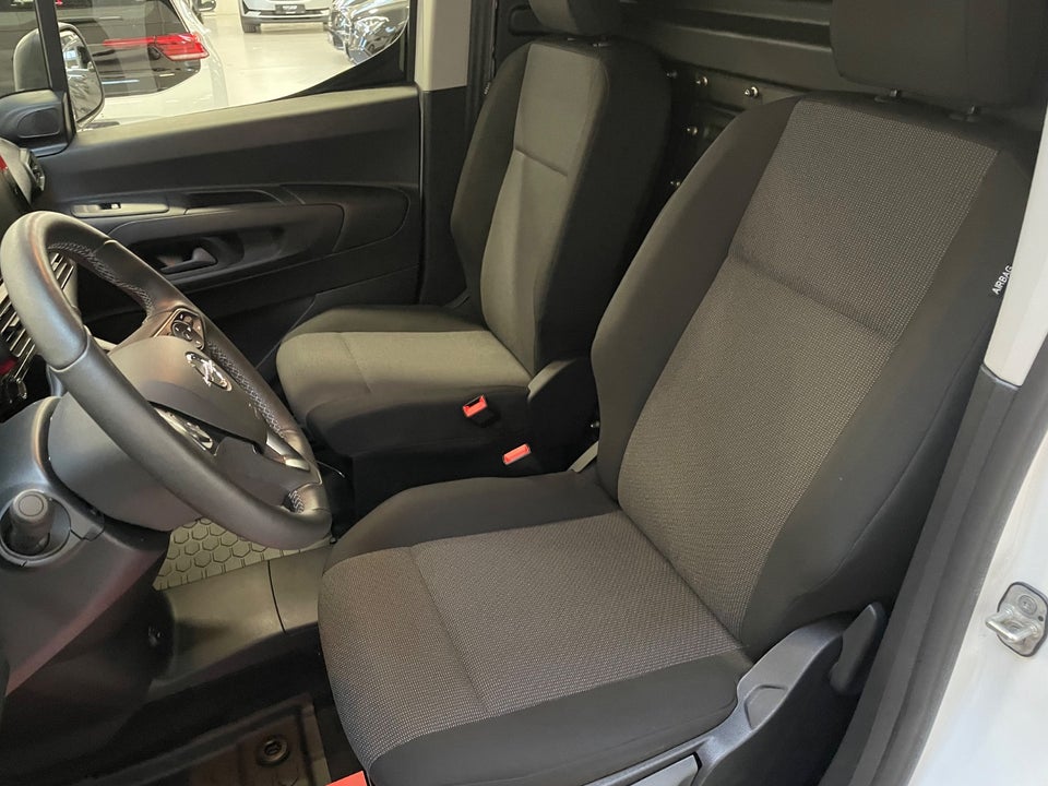 Opel Combo-e 50 Innovation L2V1