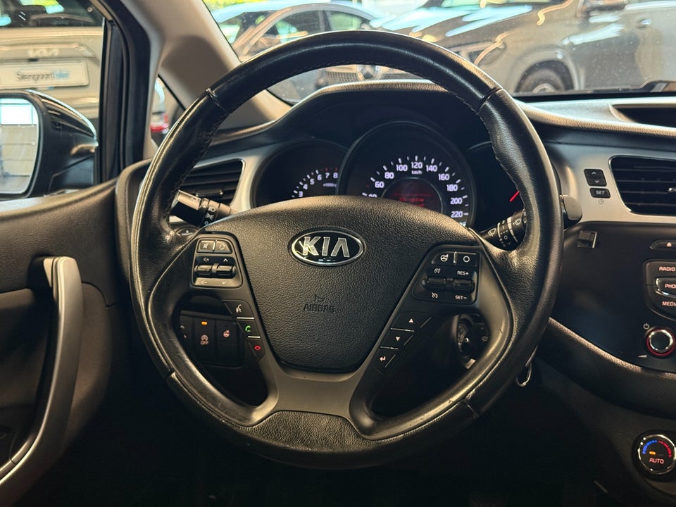 Kia Ceed 1,4 CVVT Active SW 5d