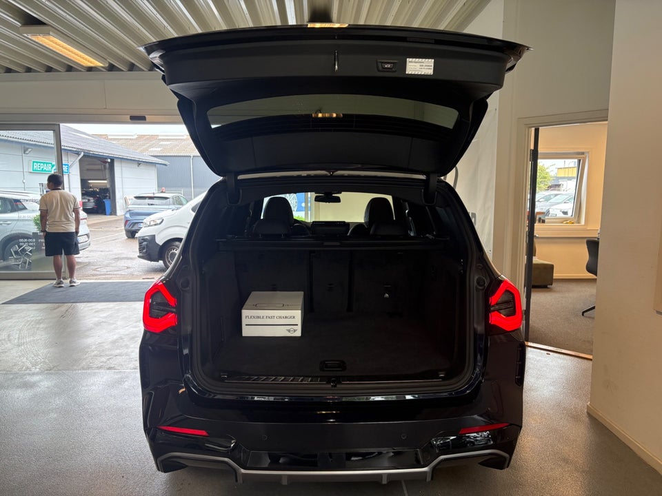 BMW iX3 Charged M-Sport 5d