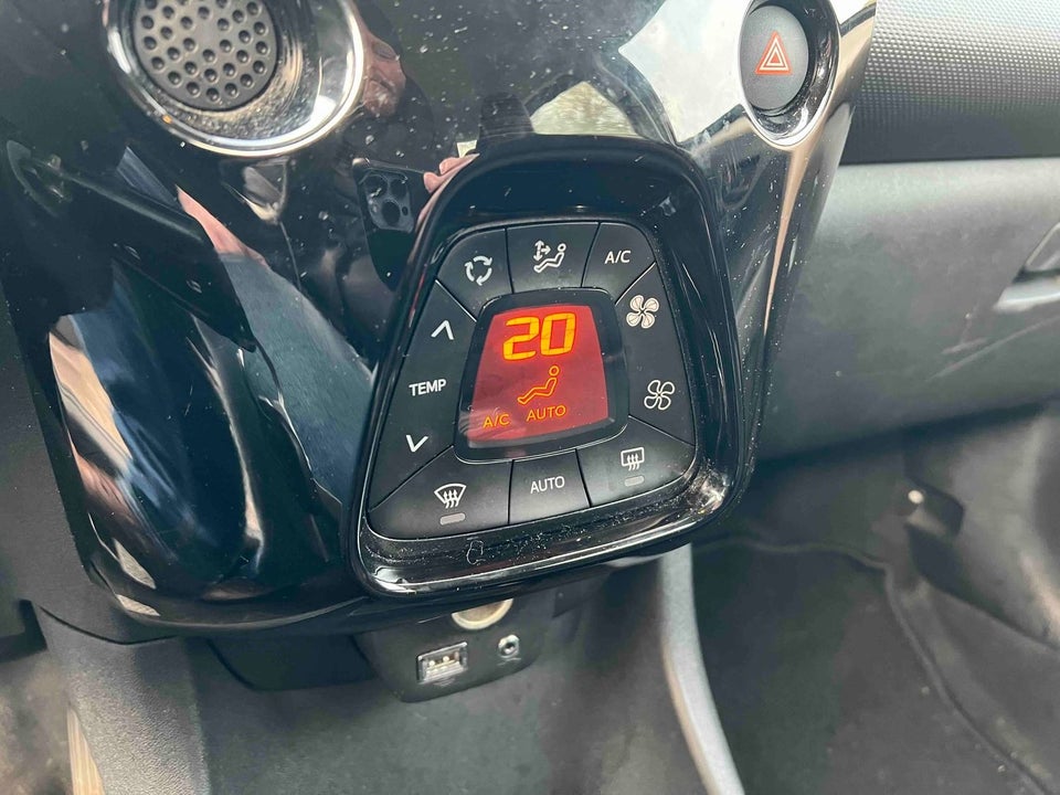 Citroën C1 1,0 VTi Origins 5d