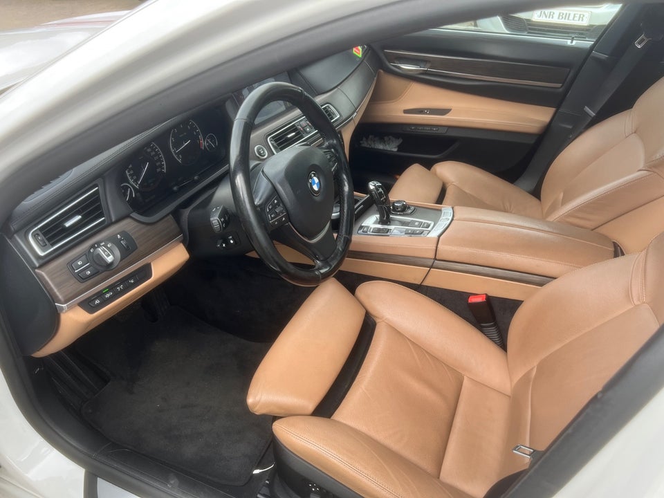 BMW 750Li 4,4 aut. 4d