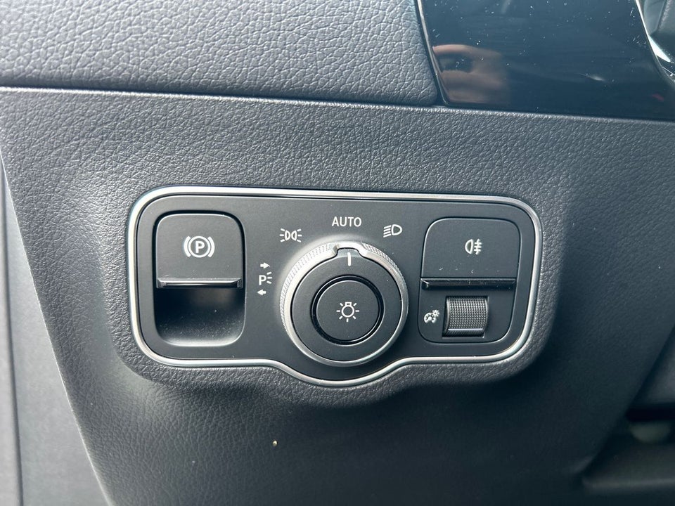 Mercedes EQA250+ Progressive 5d