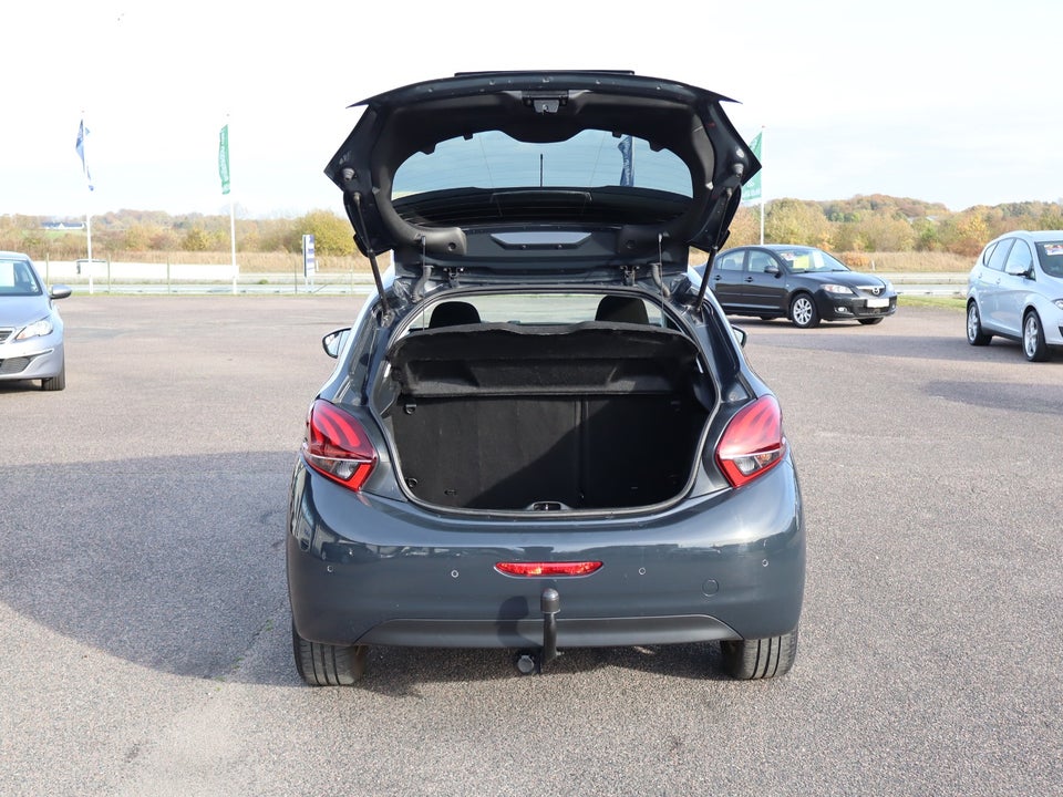 Peugeot 208 1,6 BlueHDi 100 Allure 5d