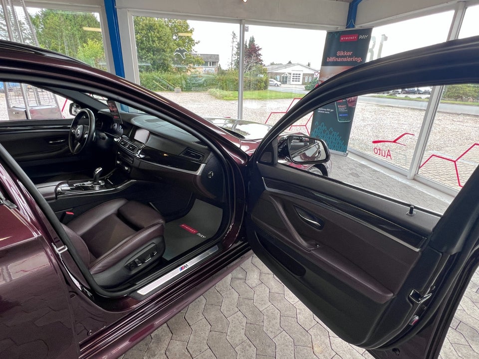 BMW 530d 3,0 Touring M-Sport aut. 5d