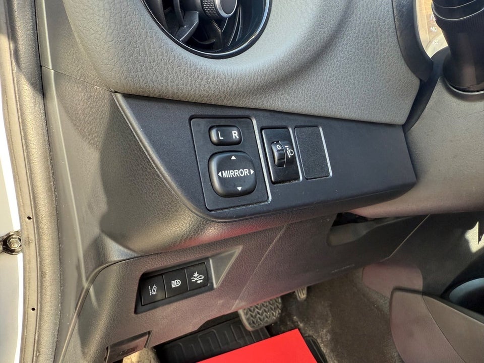 Toyota Yaris 1,5 Hybrid H2 e-CVT 5d