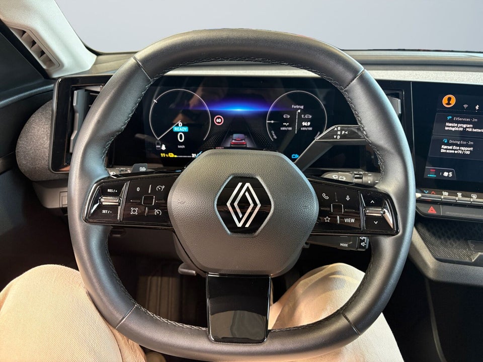 Renault Megane E-Tech 40 Equilibre 5d