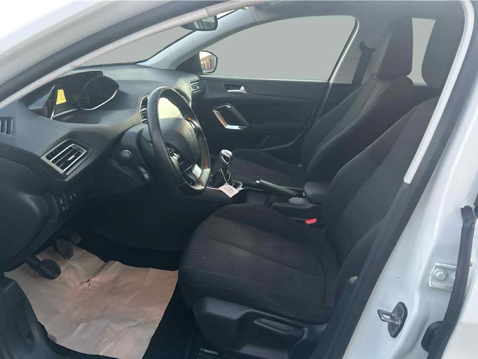 Peugeot 308 1,6 BlueHDi 120 Active SW 5d