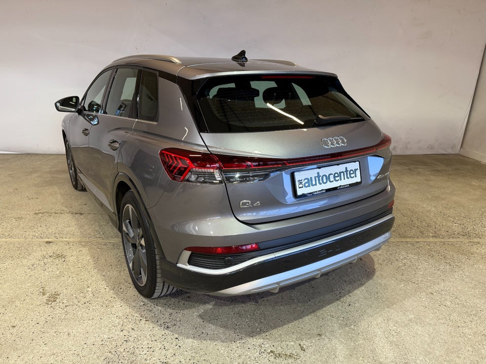 Audi Q4 e-tron 40 S-line 5d