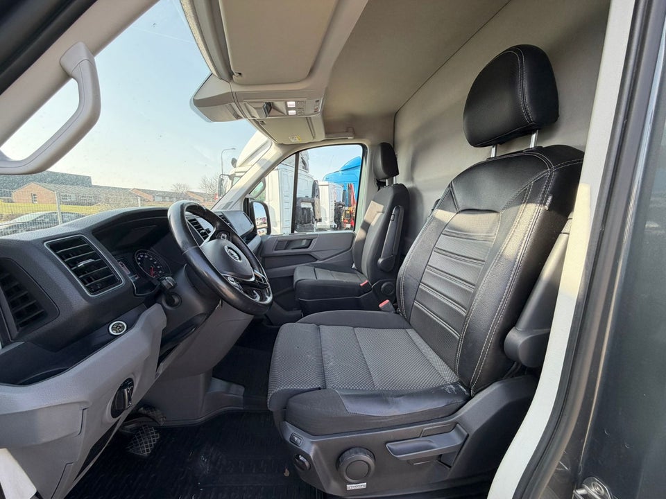 VW Crafter 35 2,0 TDi 177 Kassevogn L3H2 aut.