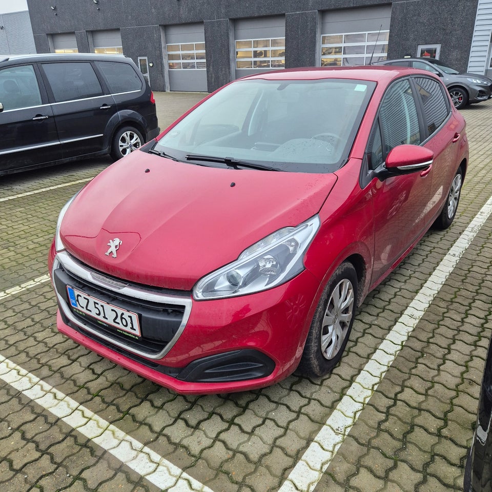 Peugeot 208 1,6 BlueHDi 100 Active 5d