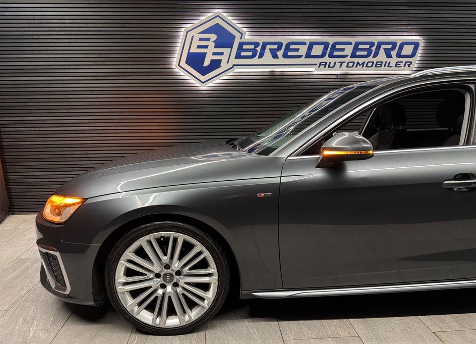 Audi A4 40 TFSi S-line Prestige Tour plus Avant S-tr. 5d