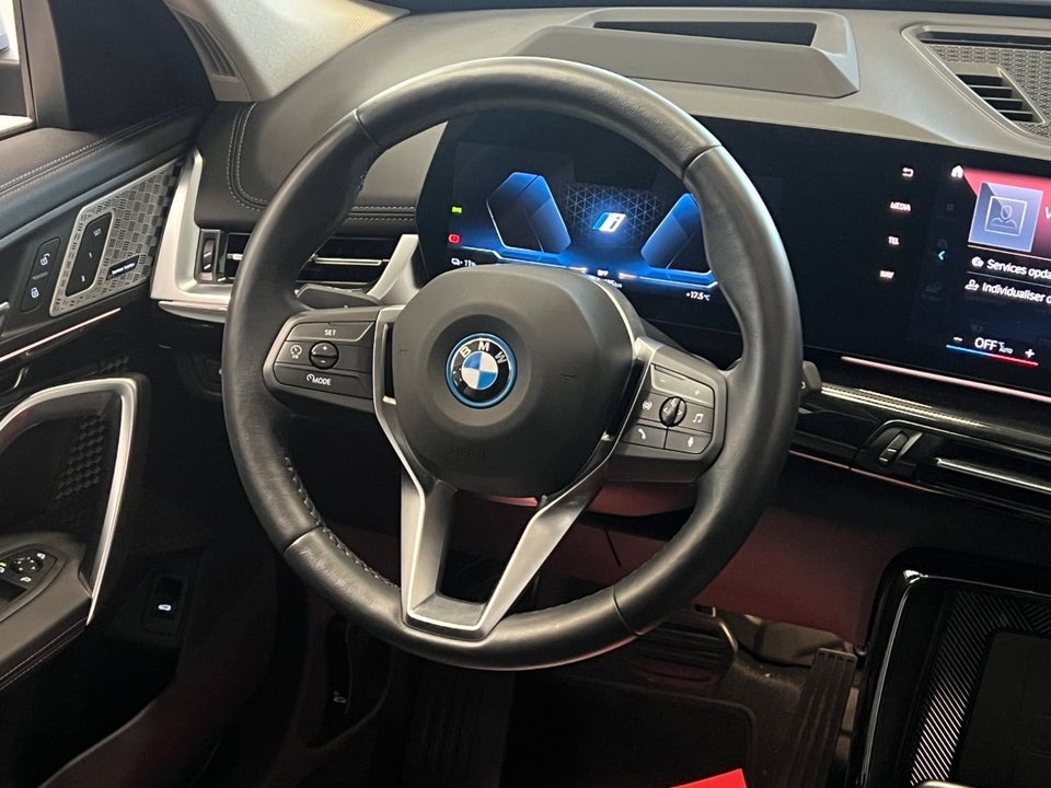 BMW iX1 xDrive30 X-Line 5d