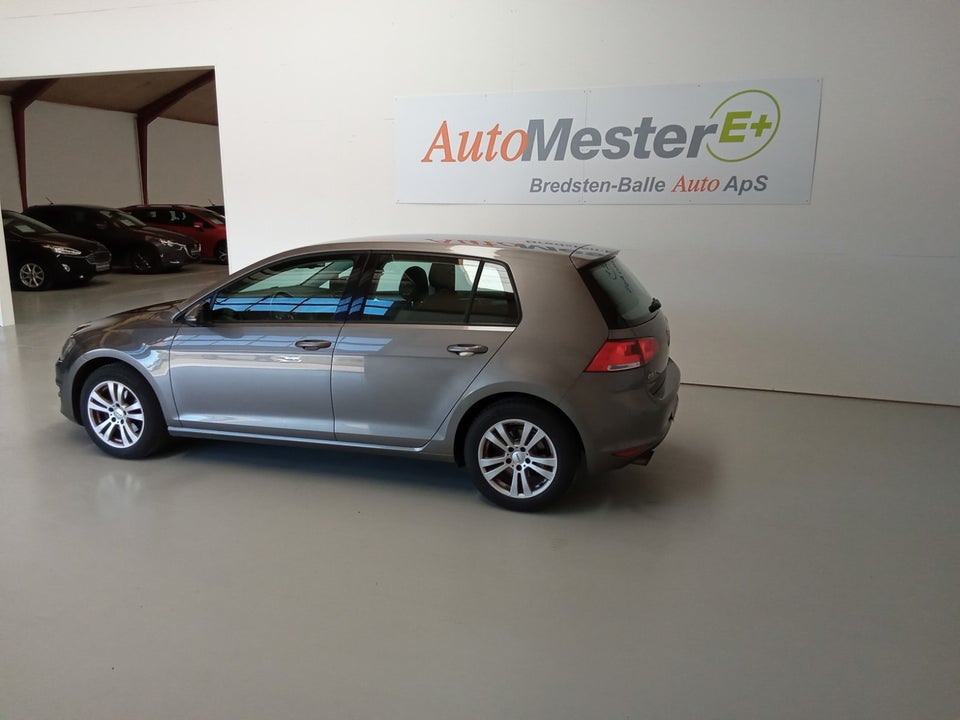 VW Golf VII 1,4 TSi 122 Comfortline BMT 5d