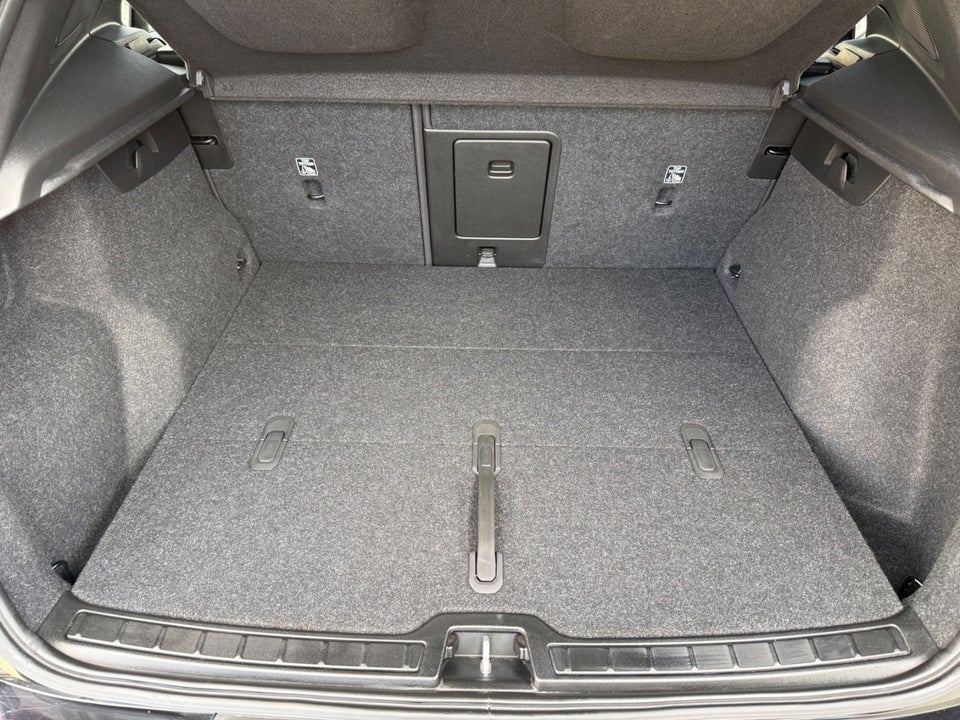 Volvo XC40 P6 ReCharge Ultimate 5d