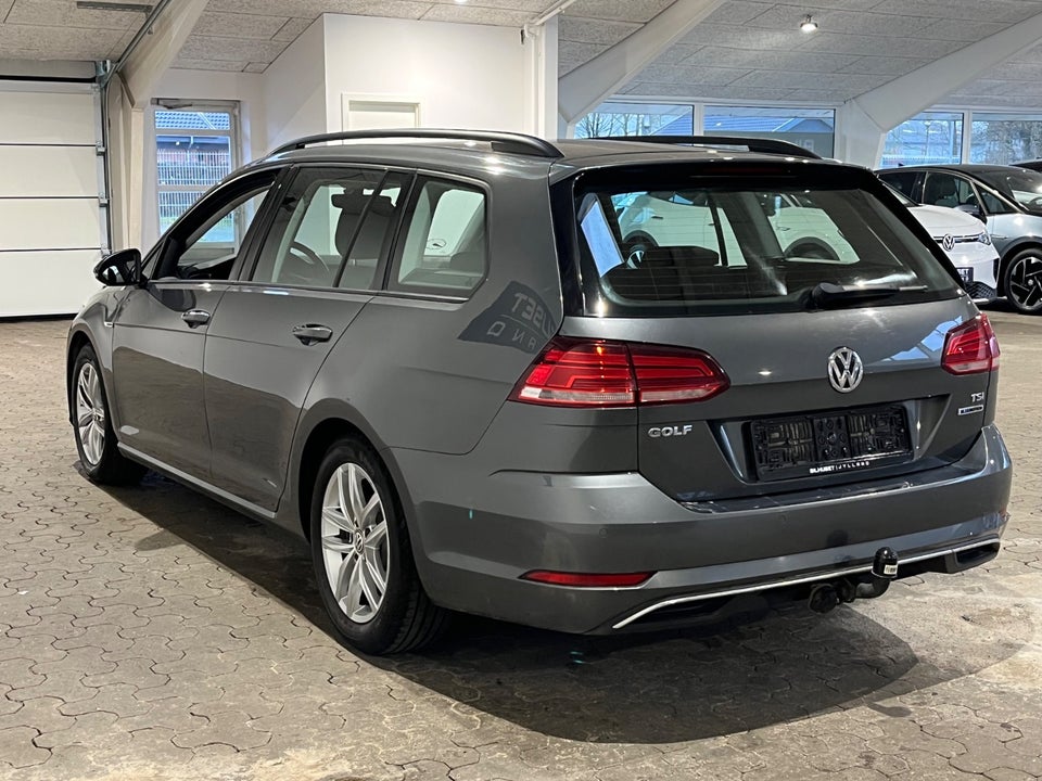 VW Golf VII 1,5 TSi 130 Comfortline Variant 5d