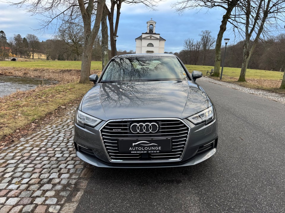 Audi A3 1,4 e-tron Sport Sportback S-tr. 5d
