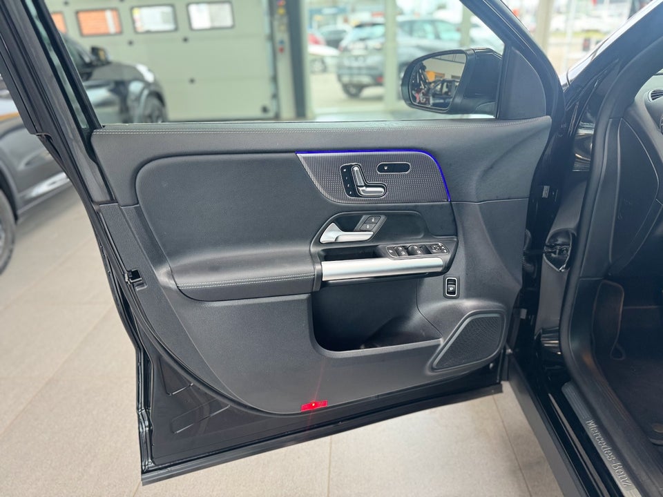 Mercedes EQA250+ Progressive 5d