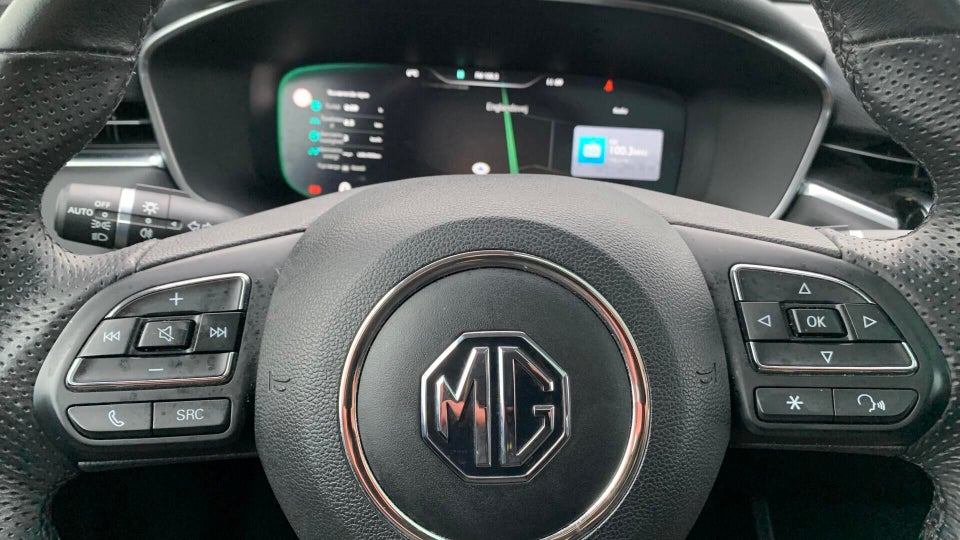 MG Marvel R Luxury 5d