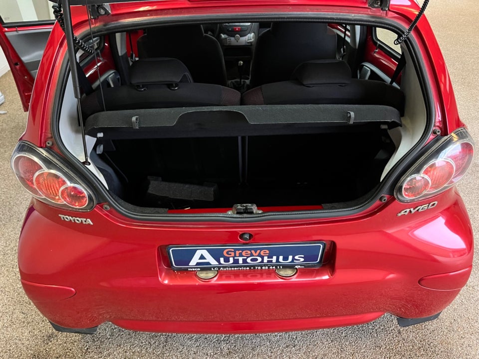 Toyota Aygo 1,0 Plus Red Line 5d