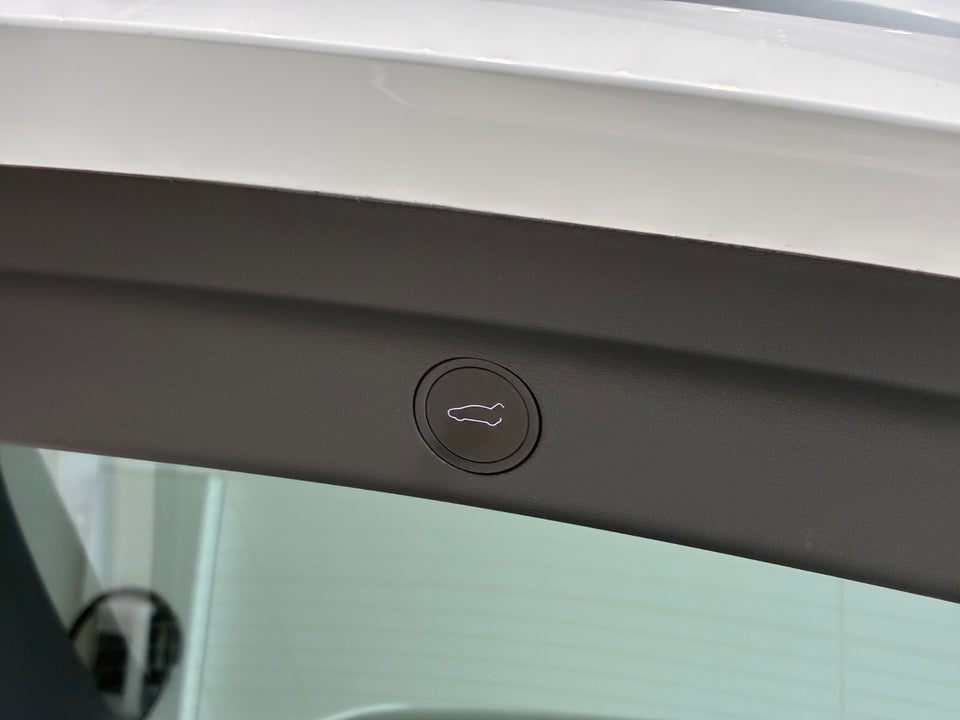 Tesla Model Y Performance AWD 5d