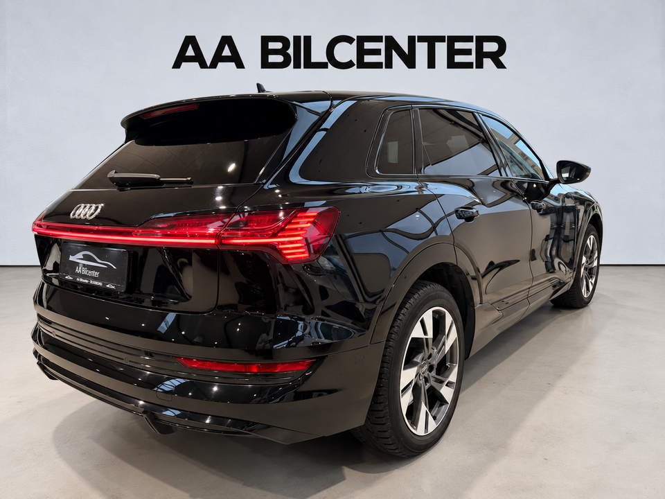 Audi e-tron 50 S-line quattro 5d