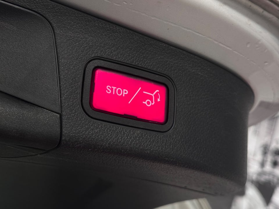 Mercedes EQA350 4Matic 5d