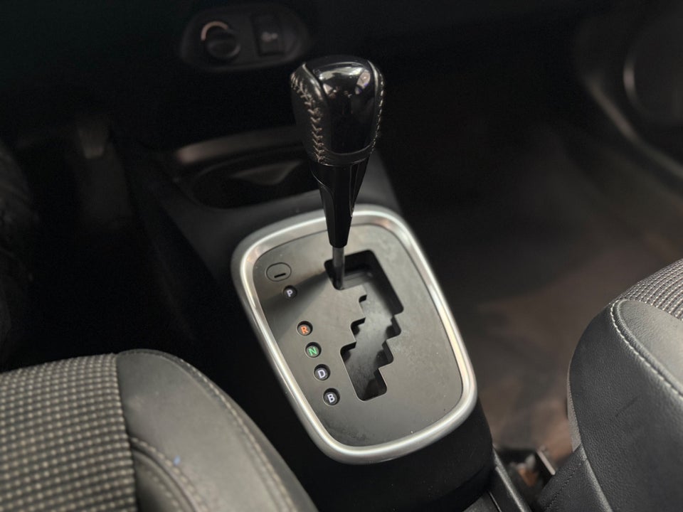 Toyota Yaris 1,5 Hybrid H3 Premium e-CVT 5d