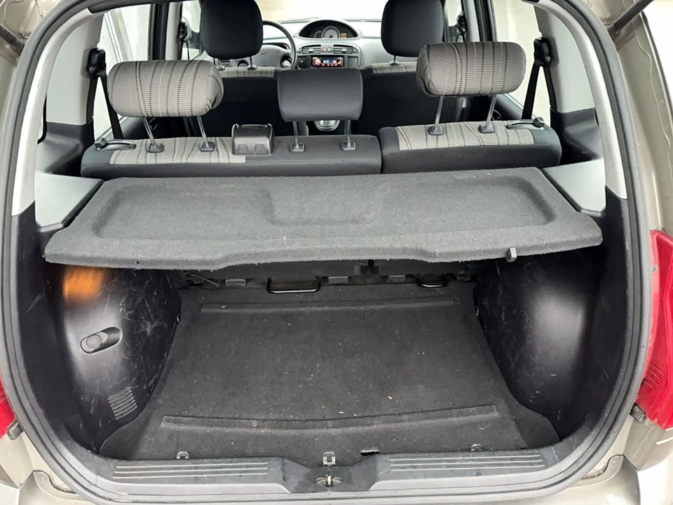 Hyundai Matrix 1,6 GL aut. 5d