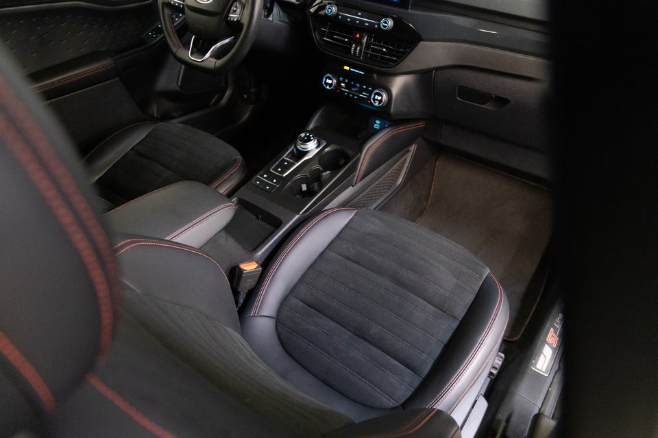 Ford Kuga 2,5 PHEV ST-Line X CVT 5d