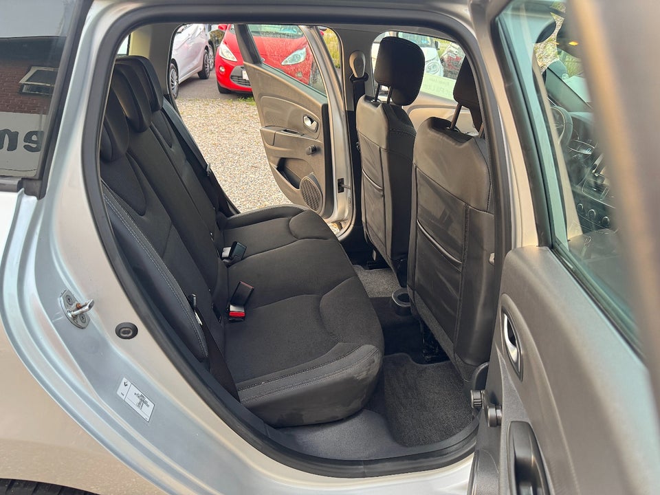 Renault Clio IV 1,5 dCi 90 Dynamique Sport Tourer 5d