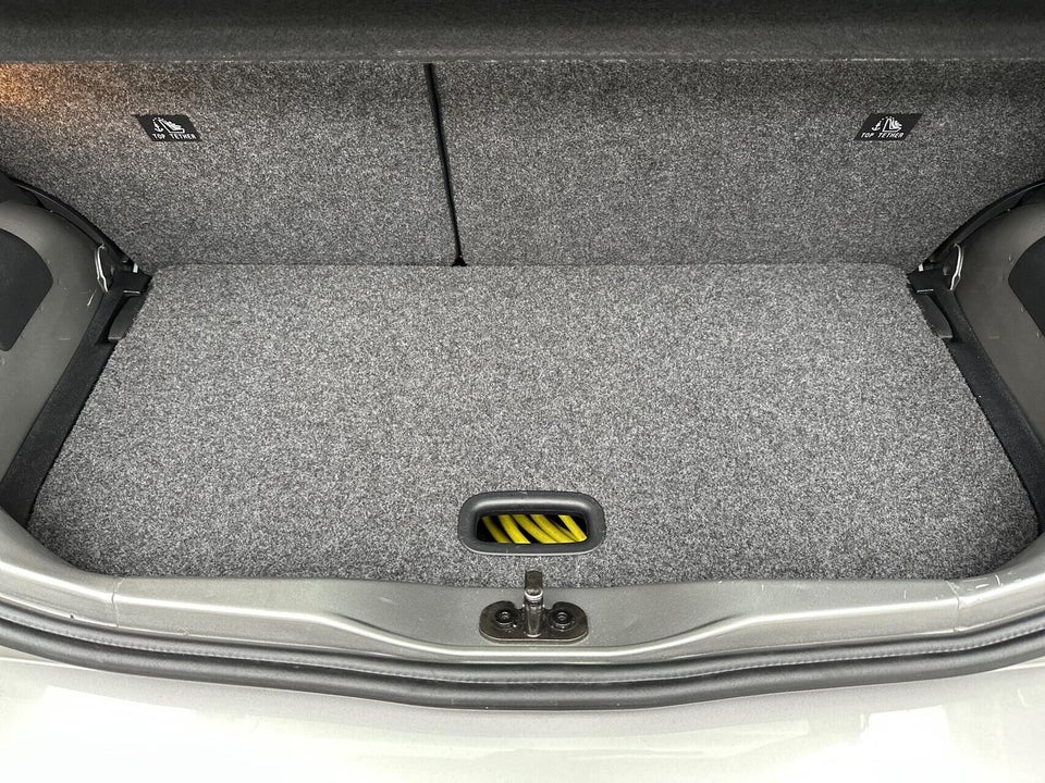 VW e-Up! Style Plus 5d