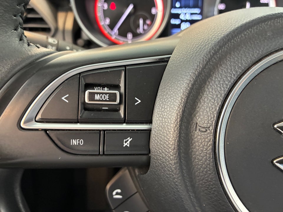 Suzuki Swift 1,2 mHybrid Exclusive 5d