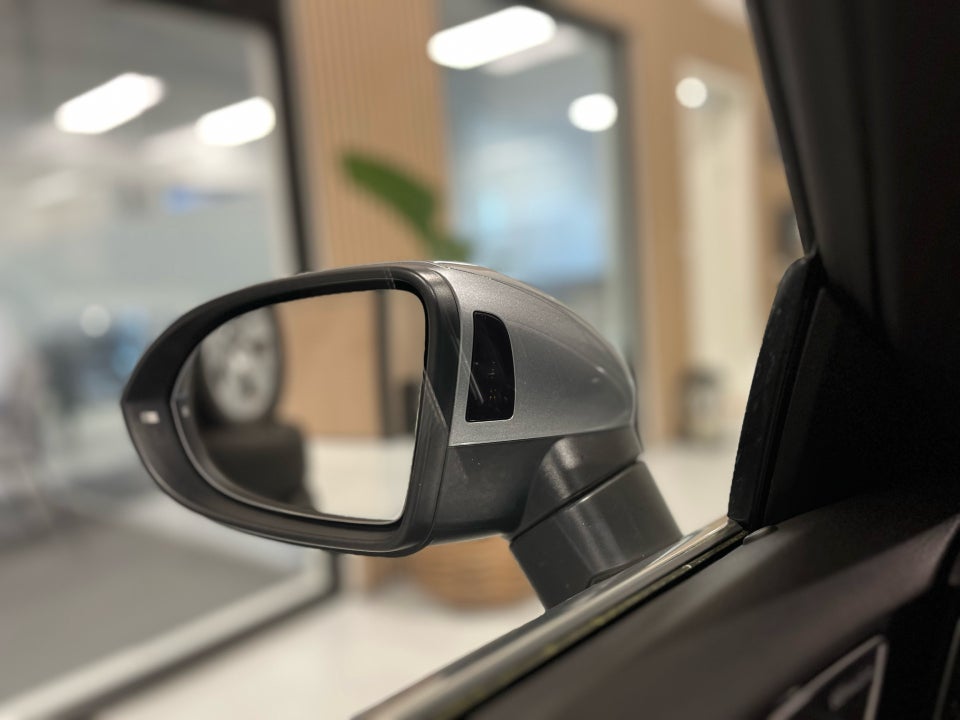 VW Arteon 2,0 TSi 190 R-line Business DSG 4d