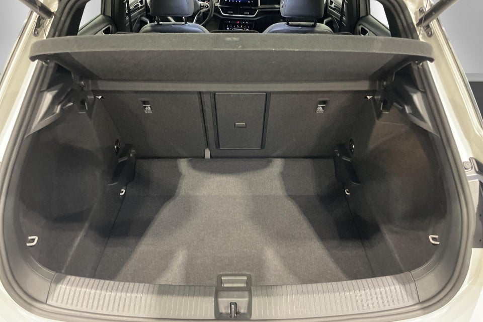 VW T-Roc 1,5 TSi 150 R-line DSG 5d