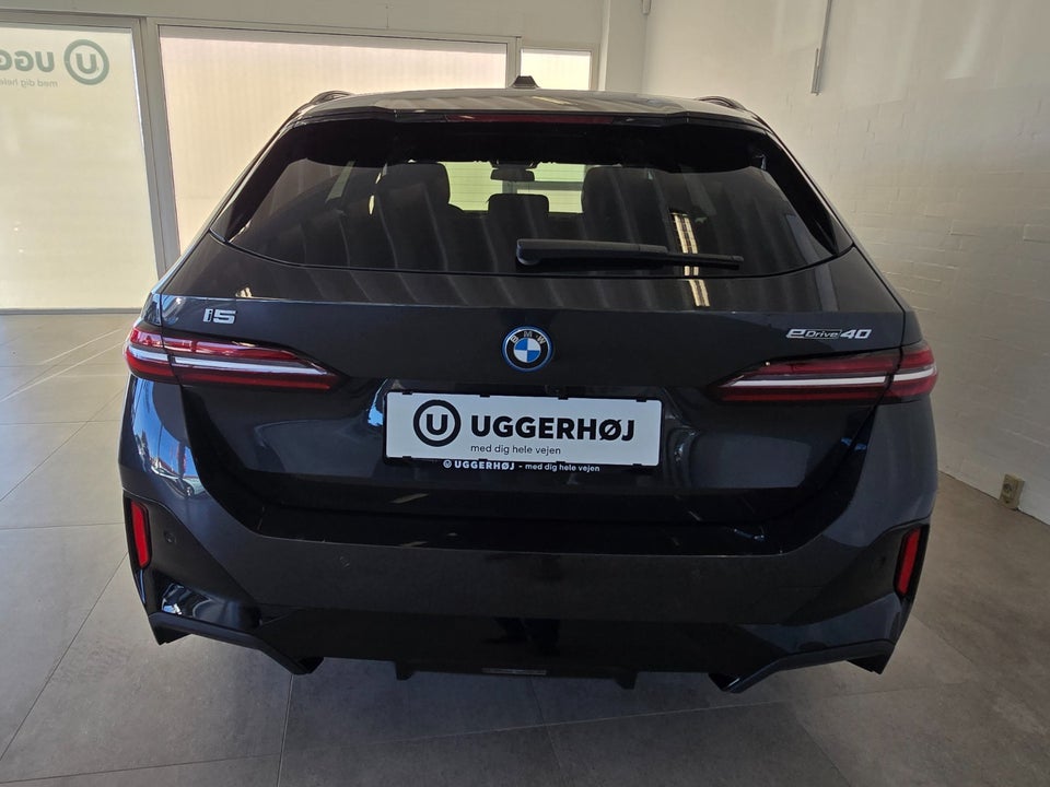 BMW i5 eDrive40 Touring M-Sport 5d
